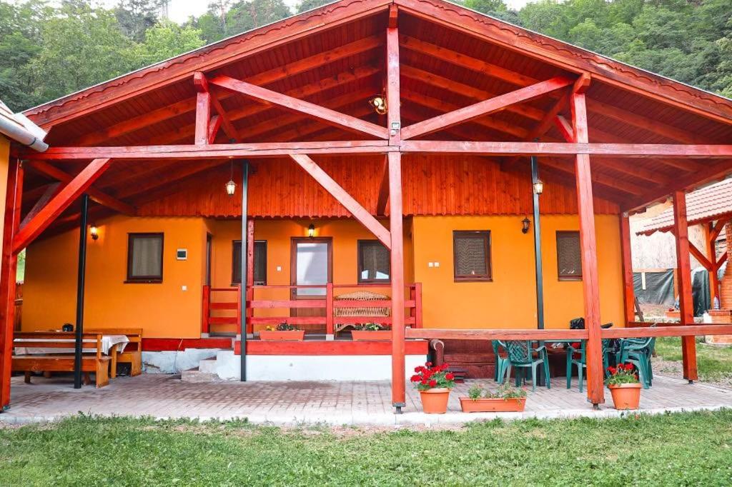 Casa 51 Hotel Praid Exterior photo
